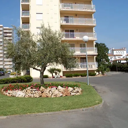Montseny Apartment *